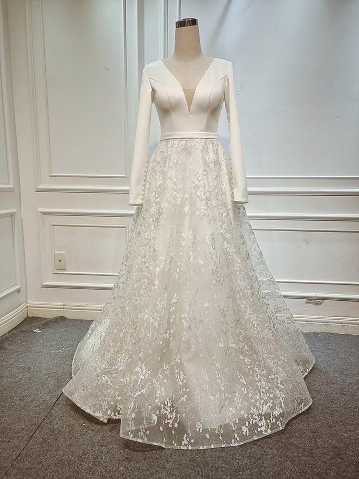 A Line Elegant Long Sleeves V Neck Beach Wedding Dress Bridal Gown WD551 - Image 5