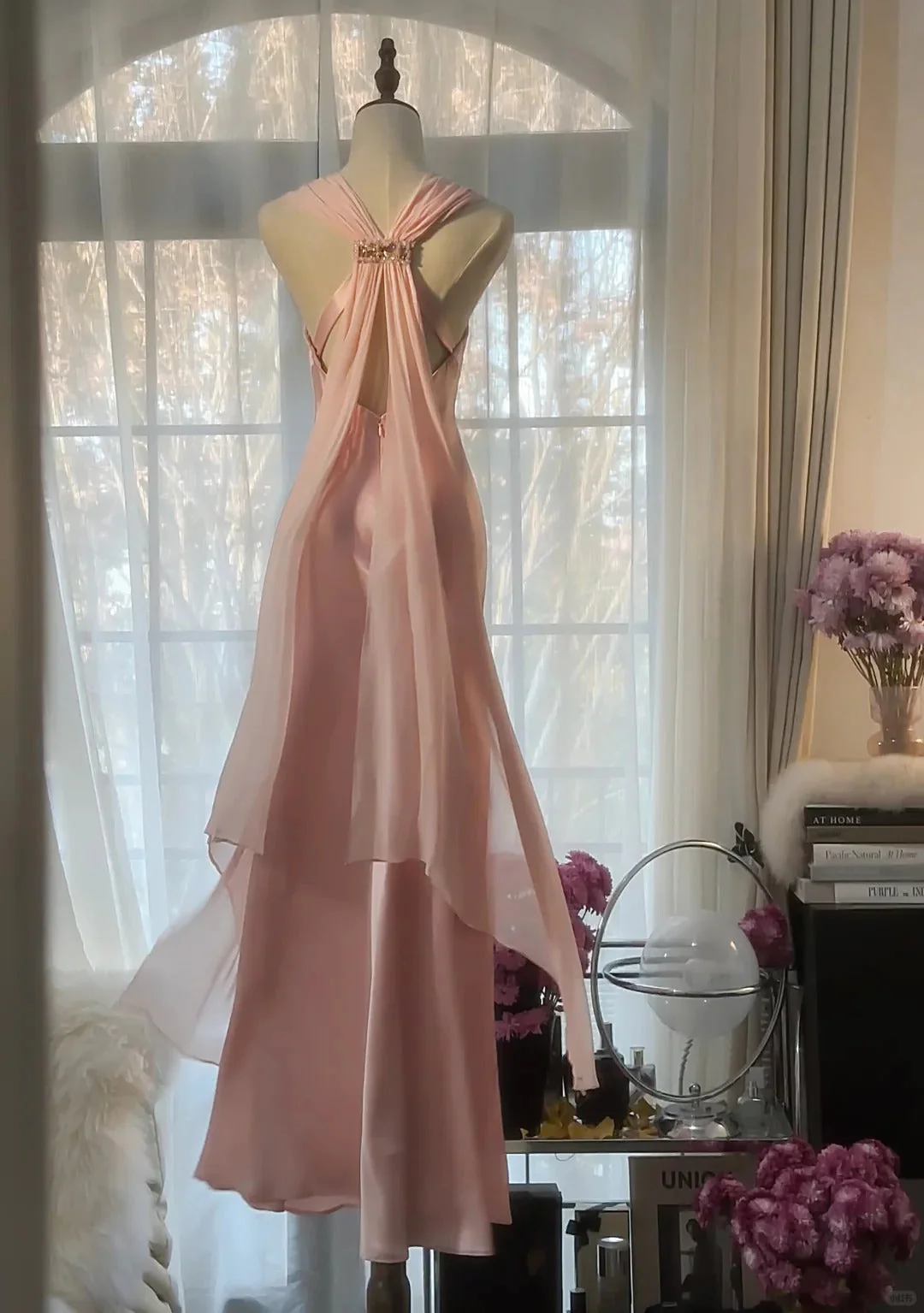 Elegant Pink Chiffon V-Neck Simple Long Prom Dress - Image 3