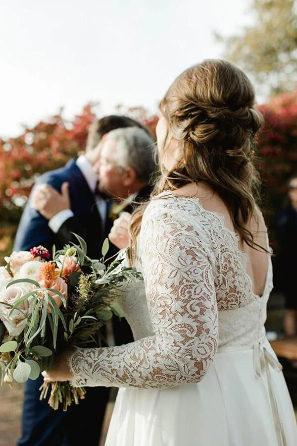 Ivory Chiffon Lace A-line Scoop Plus Size Long Sleeves Wedding Dresses - Image 4