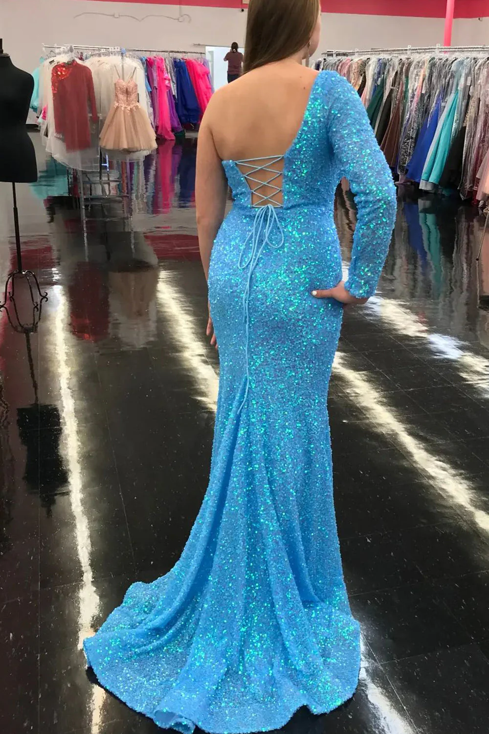 One Shouder Long Sleeves Sequins Mermaid Prom Dress with Slit - Image 6