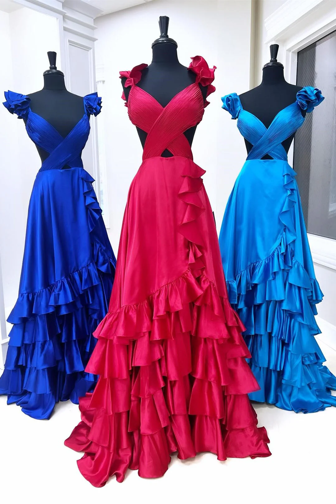 Cutout Ruffle A-Line Long Prom Dress with Slit - Image 15