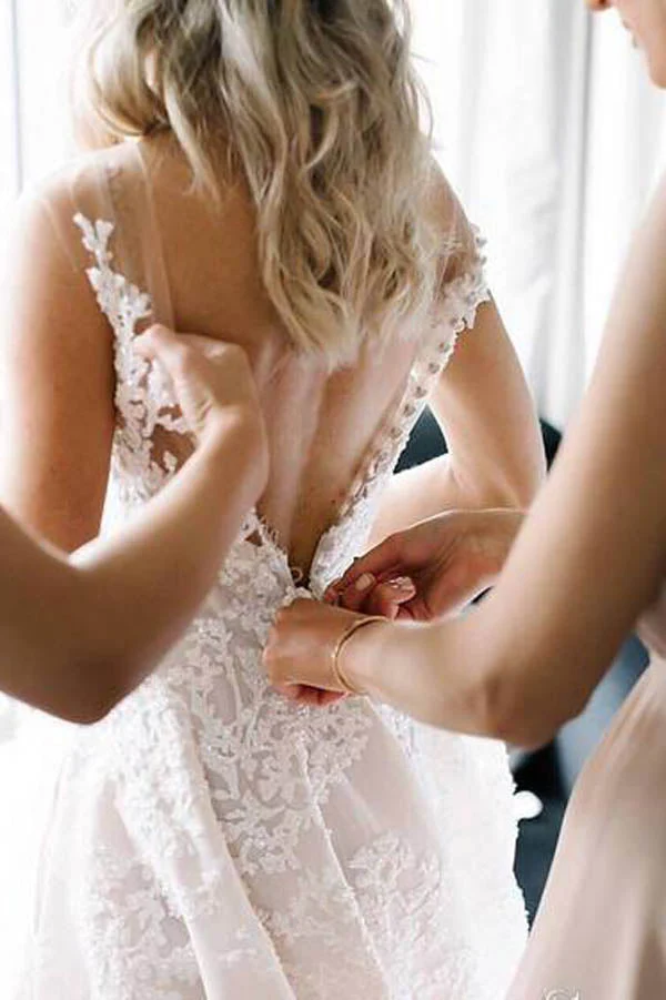 See Through Vintage Lace Illusion Neck Wedding Gowns - Image 3