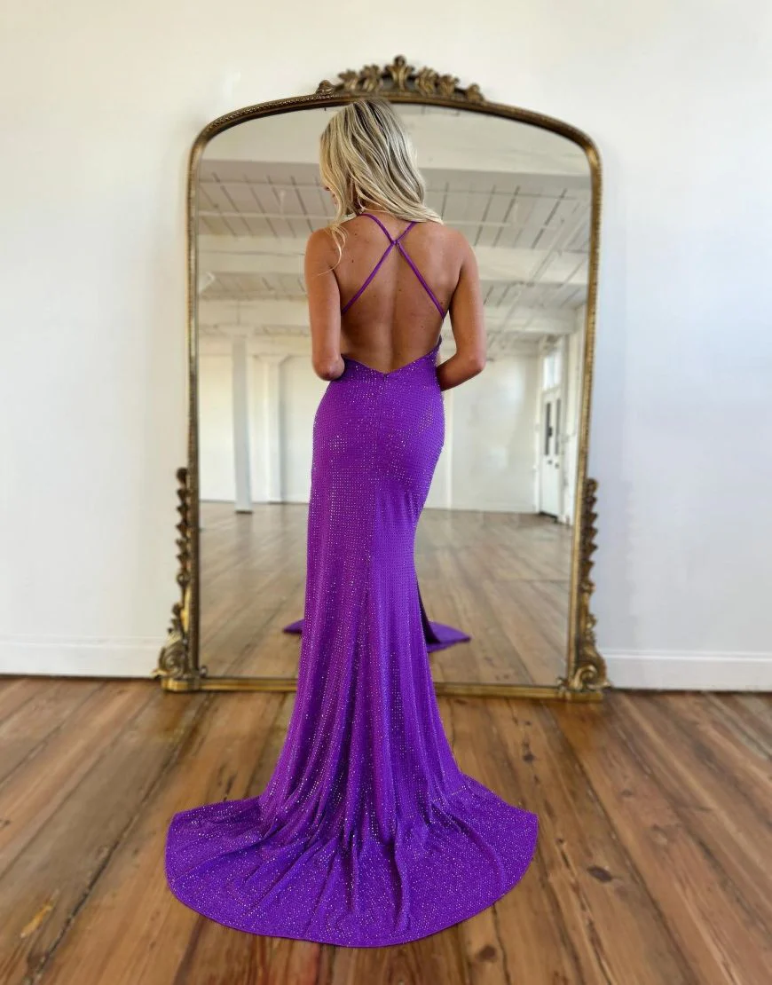 Mermaid Deep V-Neck Sequins Prom Dress With Slit - Image 2