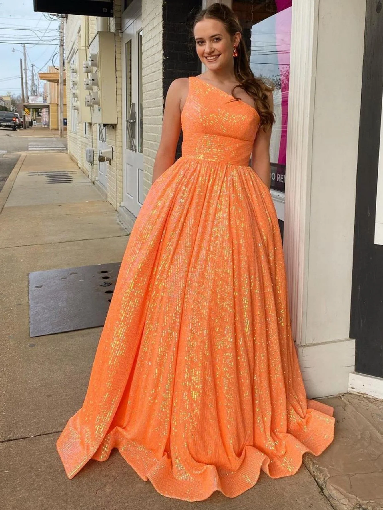 A-Line One Shoulder Sequins Prom Dress with Pockets - Image 4
