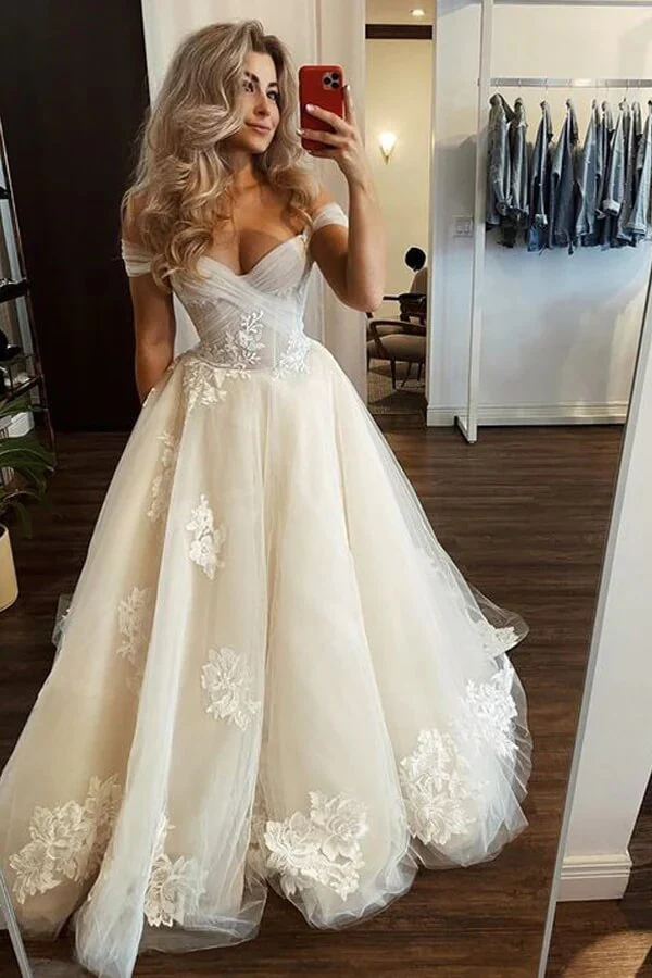 Tulle A-line Off-the-Shoulder Wedding Dresses With Floral Appliques - Image 2