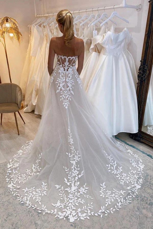 Tulle A-line Off-the-Shoulder Wedding Dresses With Lace Appliques - Image 2