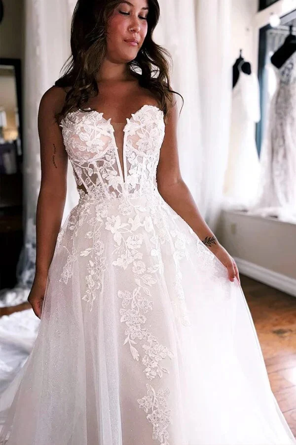 Tulle A-line Strapless Princess Wedding Dresses With Lace Appliques - Image 3
