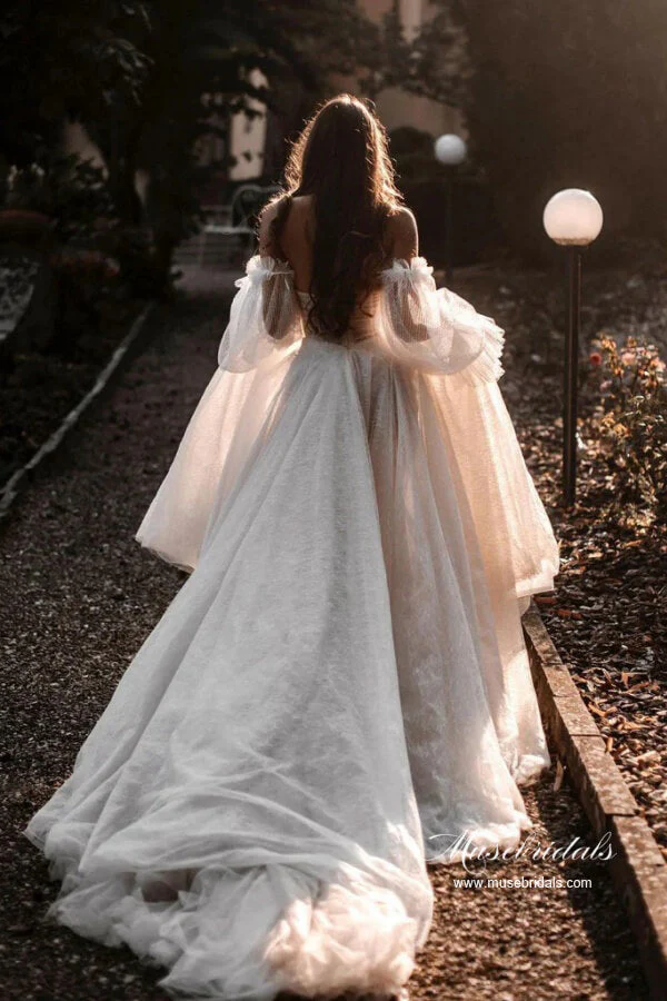 Tulle A-line Sweetheart Lace Long Sleeves Chapel Train Wedding Dresses - Image 4