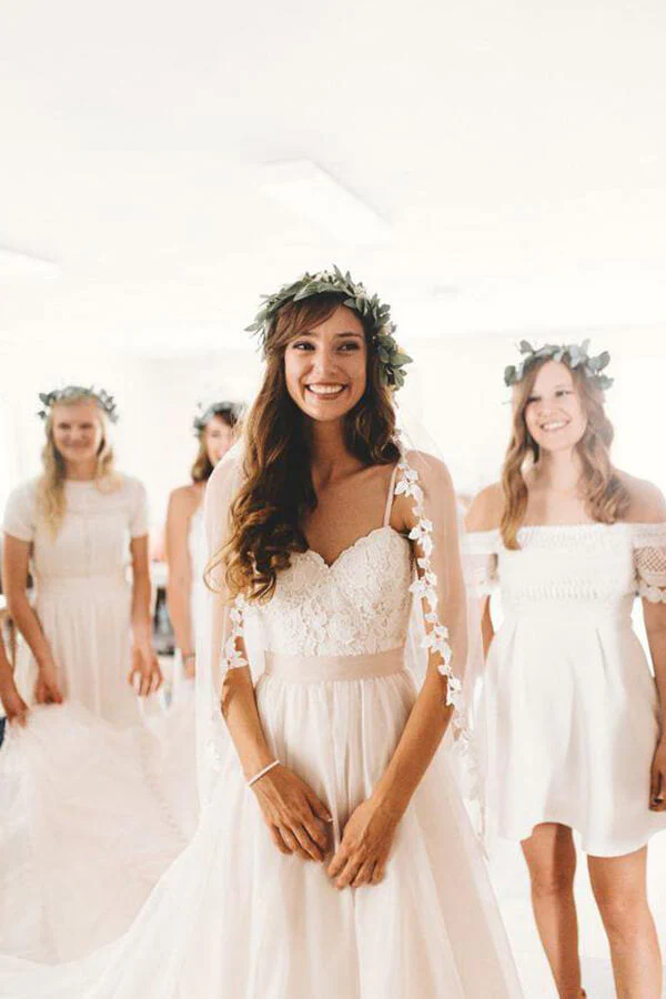 Tulle Lace A-line Spaghetti Straps Sweetheart Wedding Dresses With Train - Image 4