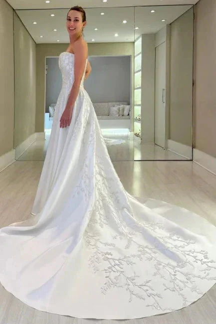 Vintage A-Line Satin Sleeveless White Long Wedding Dress With Appliques - Image 2